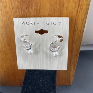 2.11.26-2 NWT Worthington Silver Double Hoop Earrings with Faux Pearl Posts